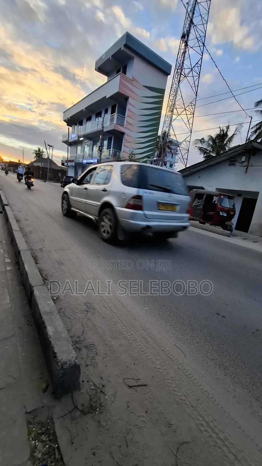 5bdrm House in Makumbusho Bus Stop, Kijitonyama for sale