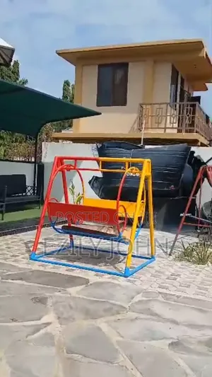 Property Inauzwa - Tegeta Nyuki | Pool + Building | Title Deed
