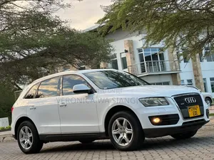Audi Q5 2009 White