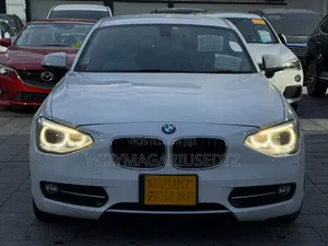 BMW 116i 2012 Off white