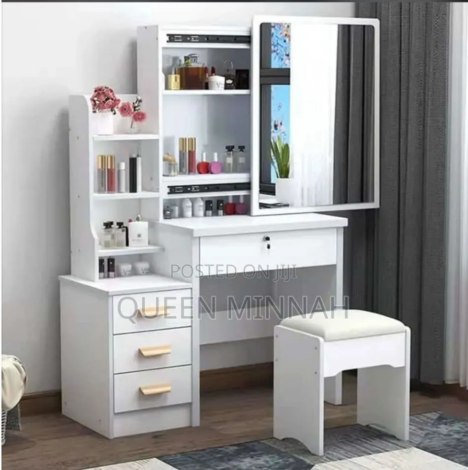 Foldable Dressing Table