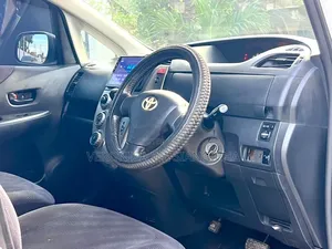 Toyota Ractis 2007 White