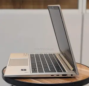 Laptop HP EliteBook 835 G7 8GB AMD Ryzen SSD 256GB