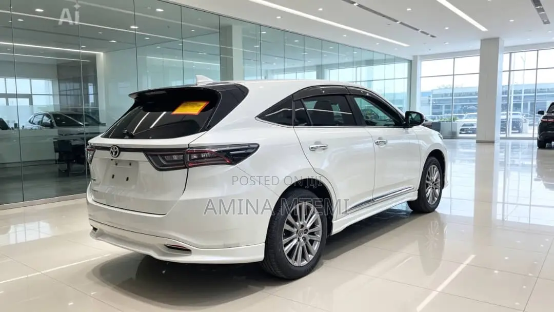 Toyota Harrier 2.0 2017 White