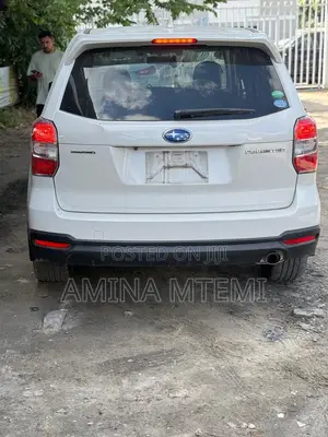Subaru Forester 2.0XT Premium 4dr SUV AWD (2.0L 4cyl Turbo CVT) 2015 White