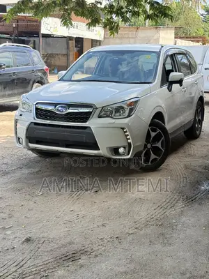 Subaru Forester 2.0XT Premium 4dr SUV AWD (2.0L 4cyl Turbo CVT) 2015 White