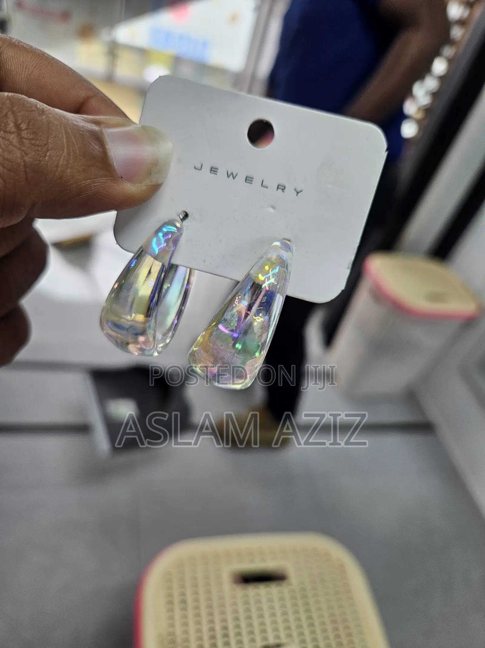 Earing Za Kisasa