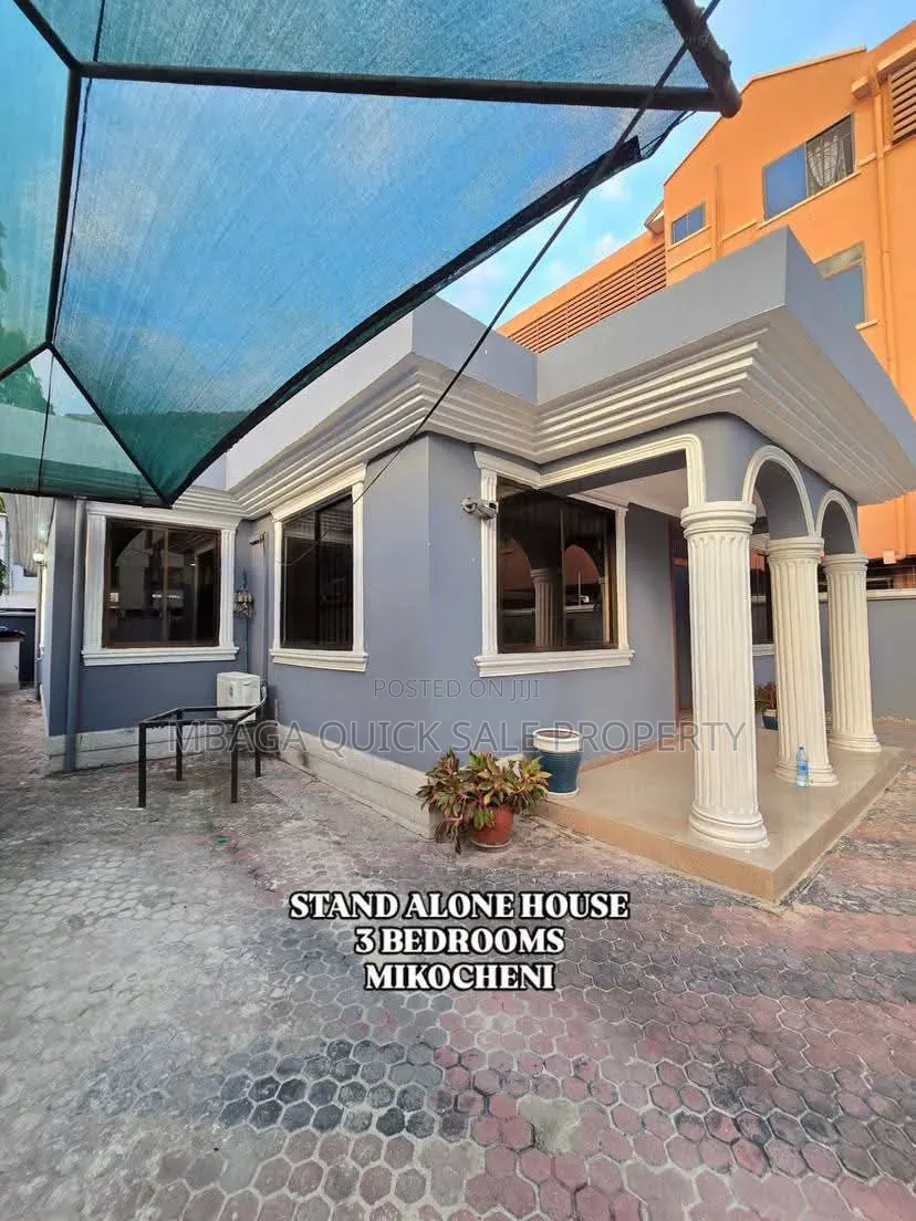 3bdrm House in Mikocheni for rent