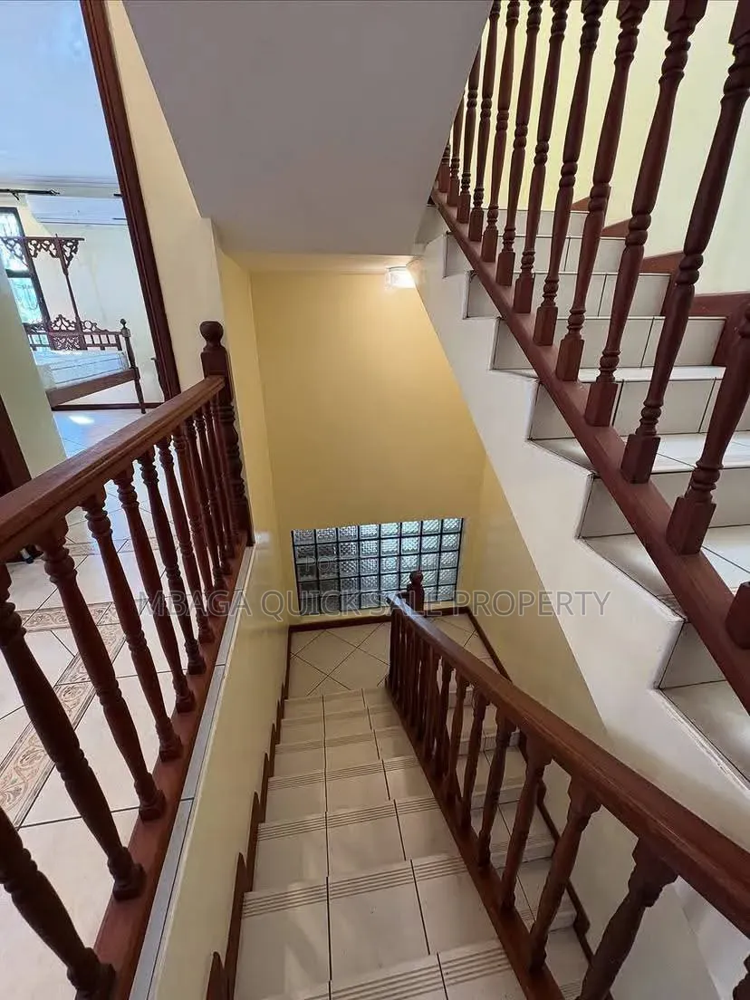 4bdrm Apartment in Masaki for rent