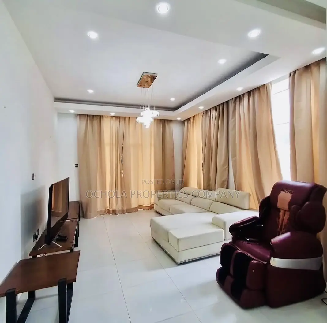 Furnished 6bdrm House in Ada Estate for rent