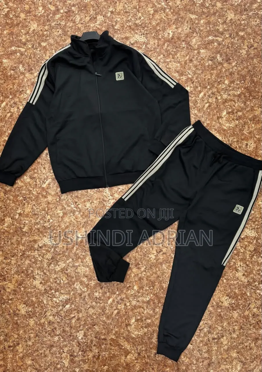 New Arrival–Men's Tracksuit