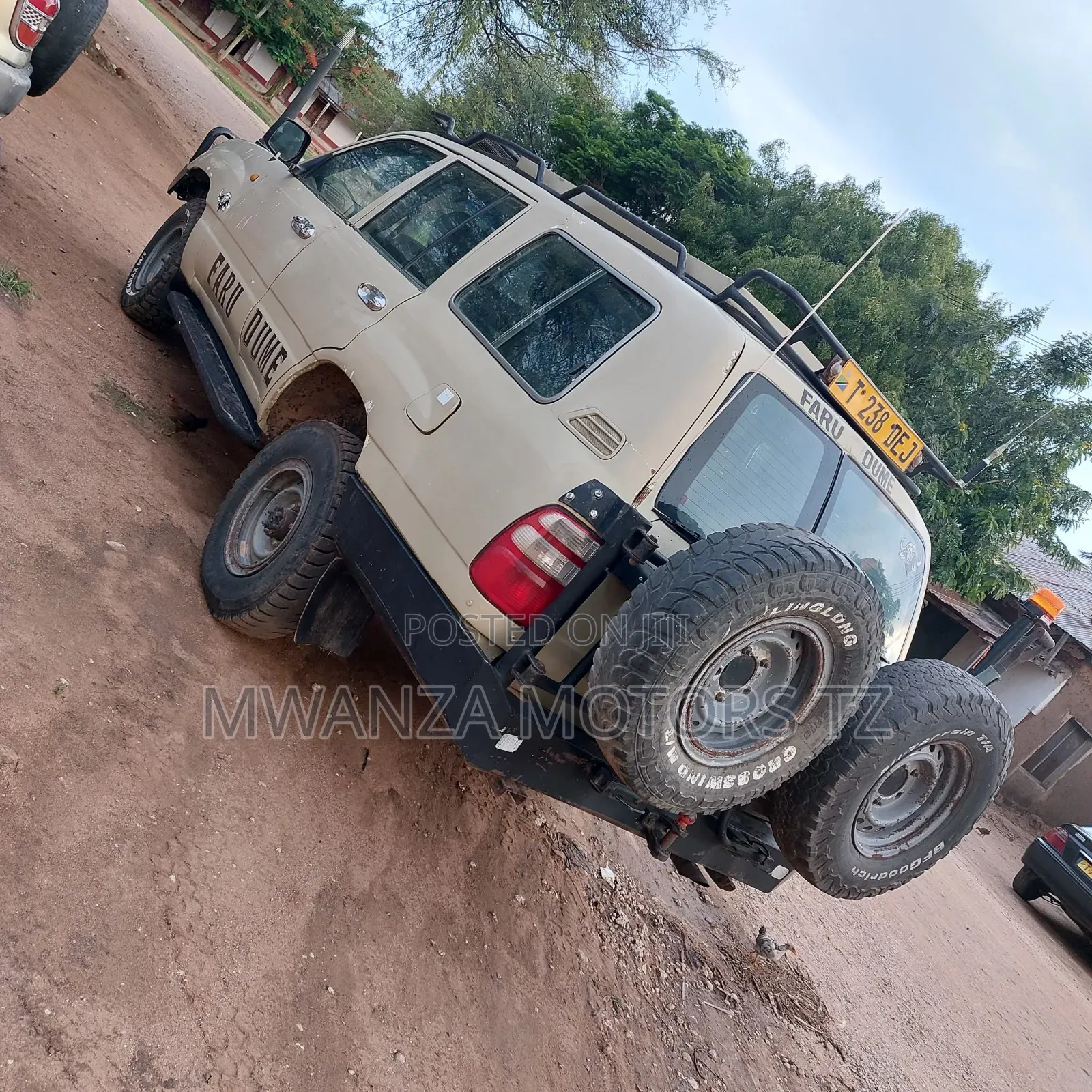 Toyota Land Cruiser 2004 Beige
