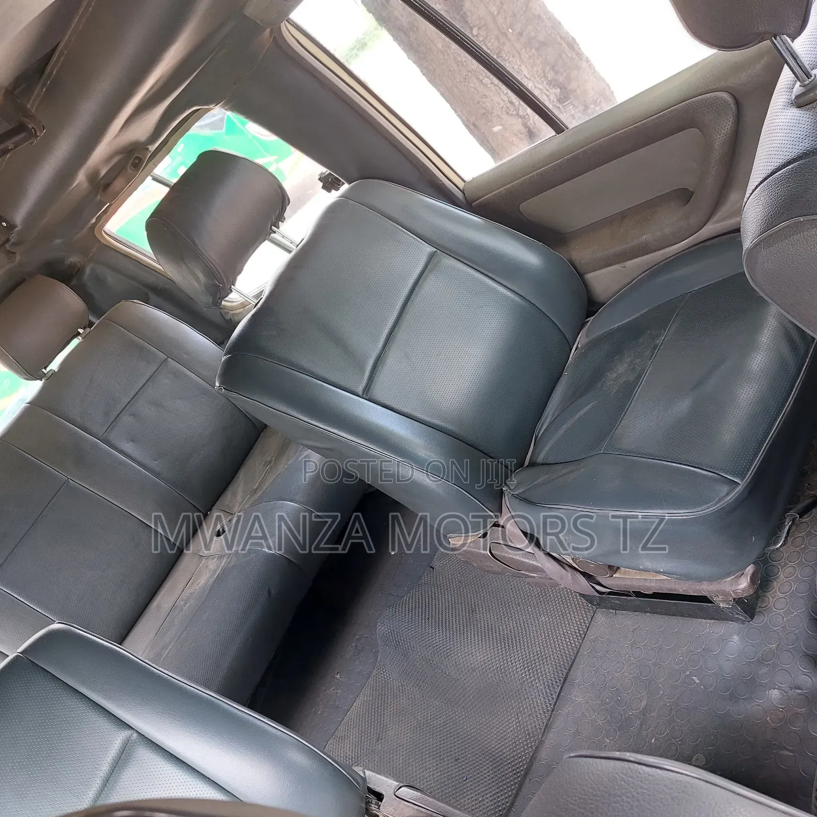 Toyota Land Cruiser 2004 Beige