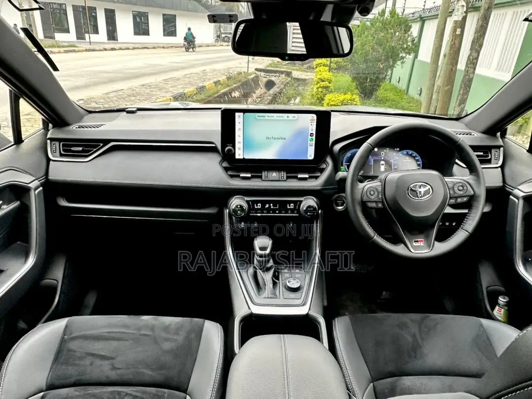 Toyota RAV4 Adventure AWD 2024 Gray