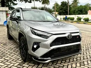 Toyota RAV4 Adventure AWD 2024 Gray
