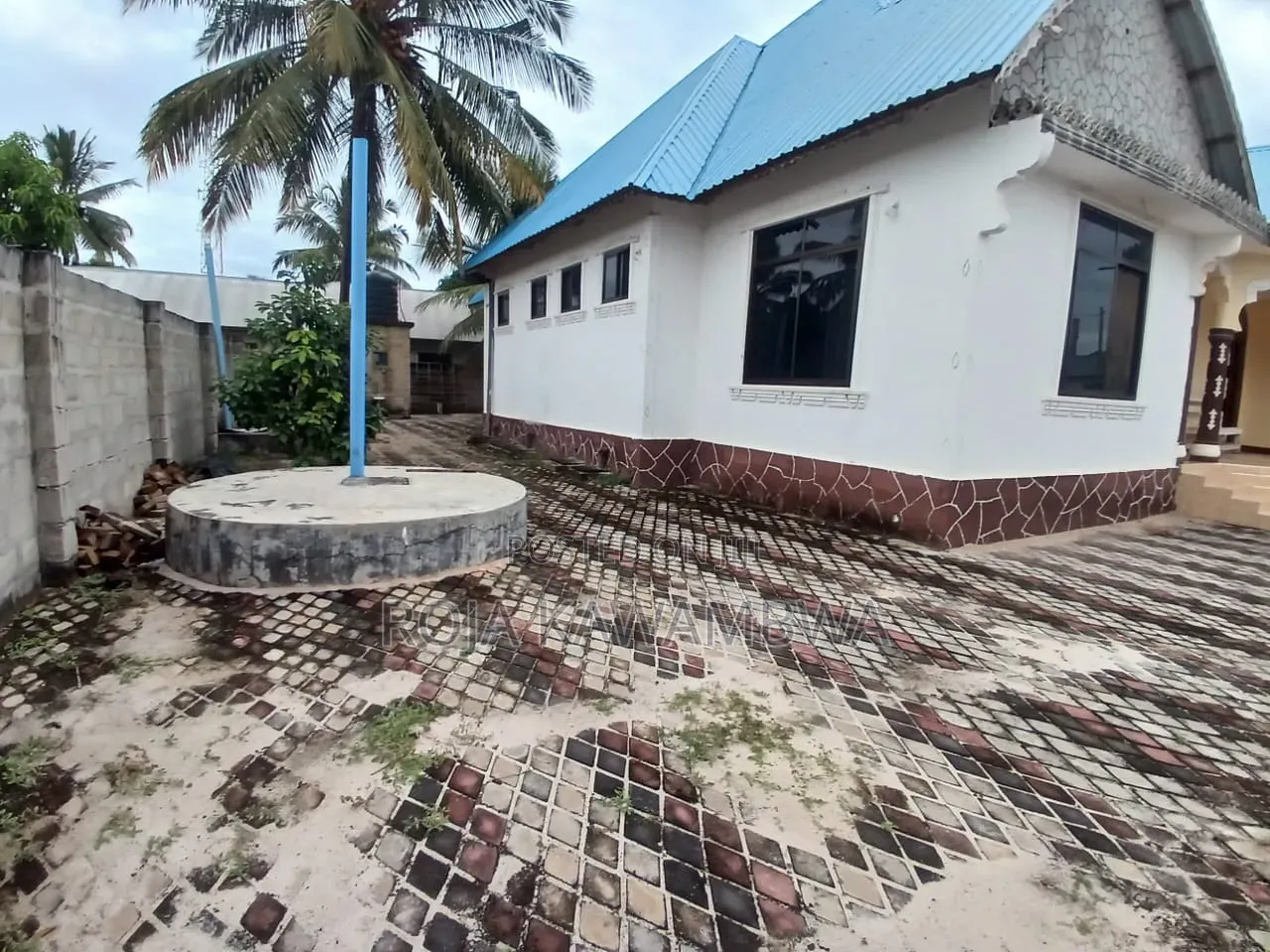 4bdrm House in Vikindu for rent