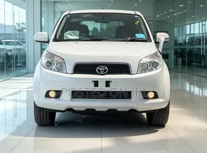 Toyota Rush 2006 White