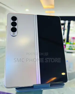 New Samsung Galaxy Z Fold 3 256 GB Silver