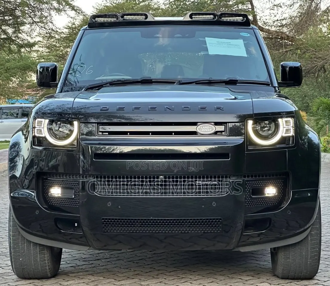 Land Rover Defender 2023 Black