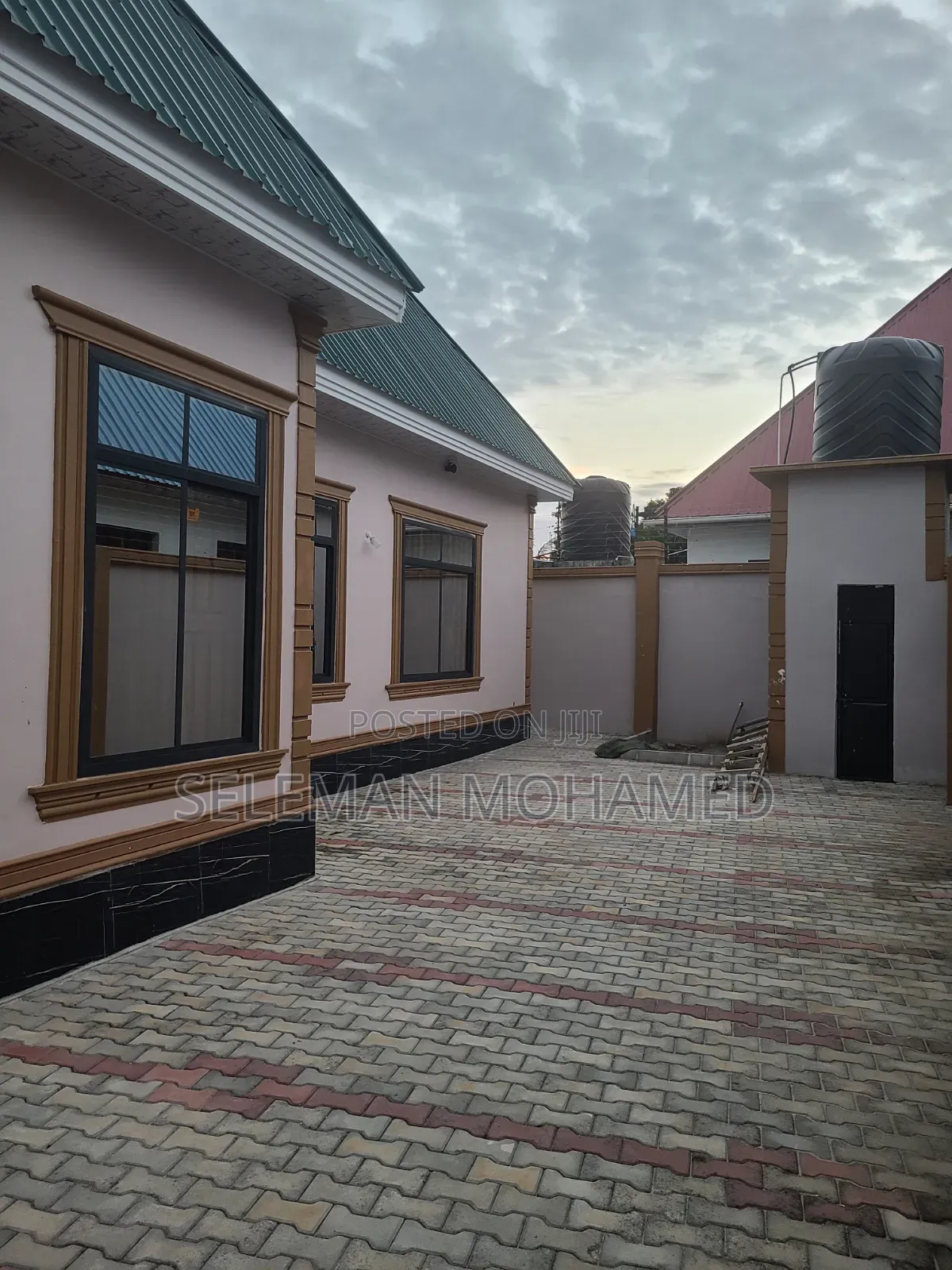 Furnished 3bdrm House in Biriani Real Estate, Chamazi for sale