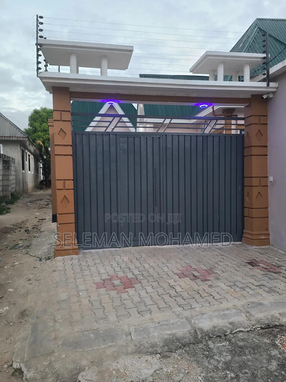 Furnished 3bdrm House in Biriani Real Estate, Chamazi for sale