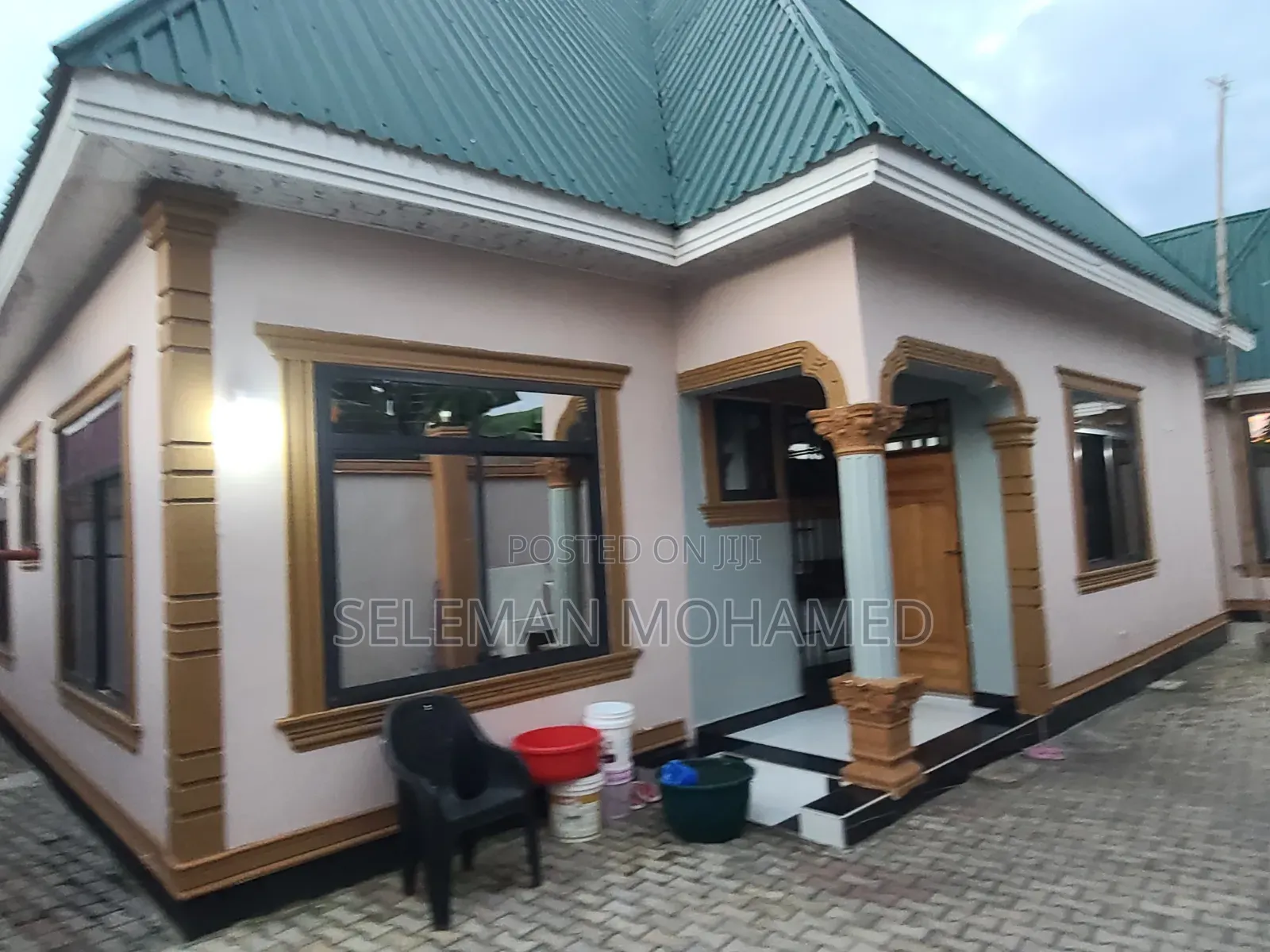 Furnished 3bdrm House in Biriani Real Estate, Chamazi for sale