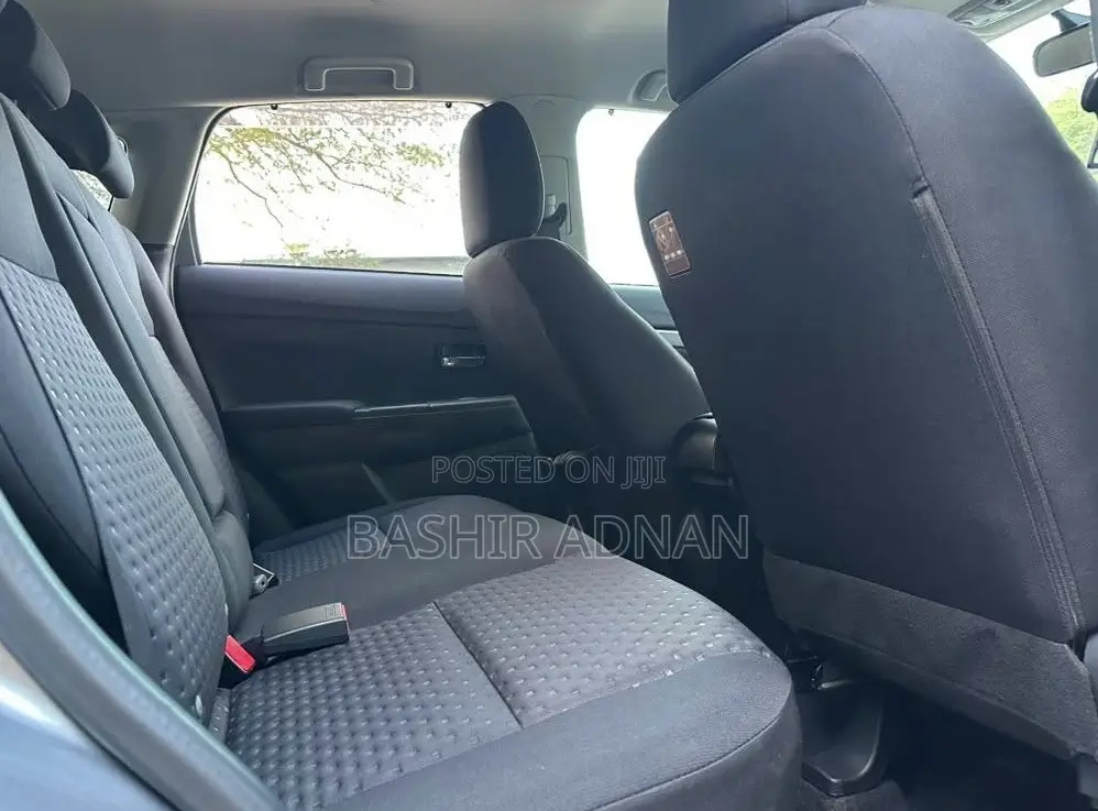 Mitsubishi RVR 2.0 2011 Gray