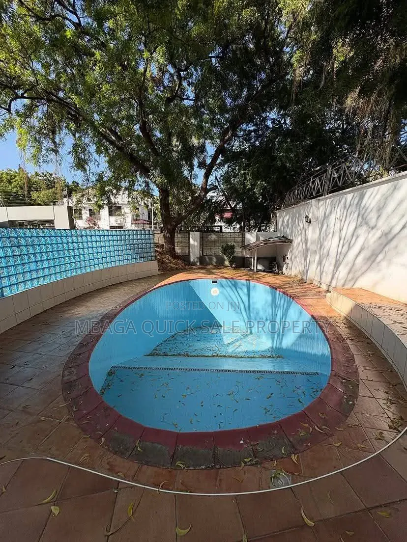 5bdrm House in Masaki for rent