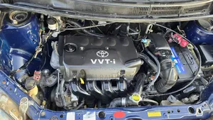 Toyota Raum 2004 Blue