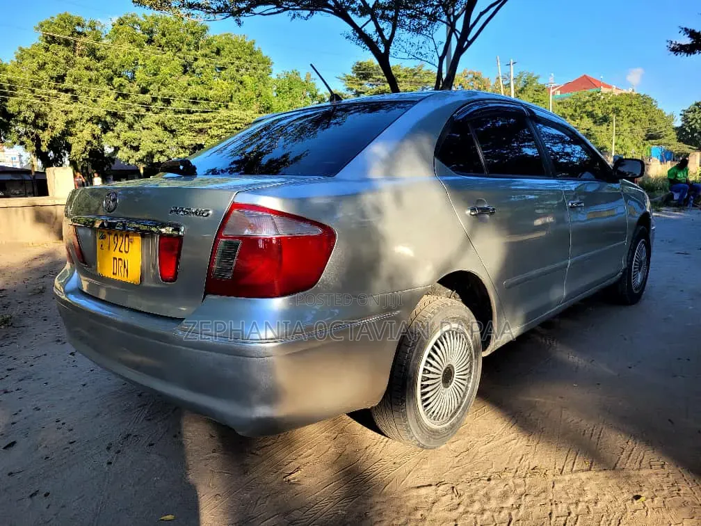 Toyota Premio 2005 Silver