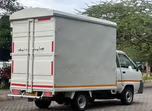 Toyota TownAce 2006 White
