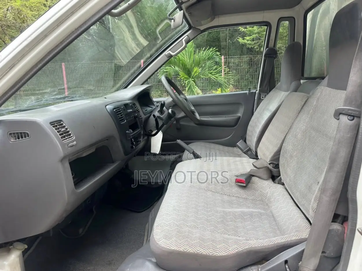 Toyota TownAce 2006 White