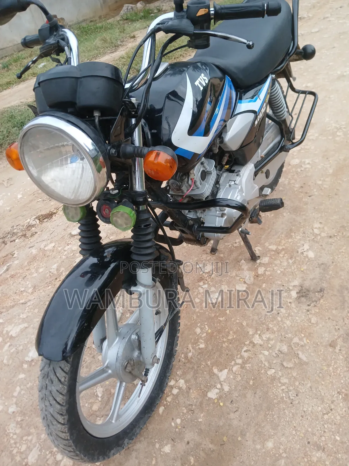 TVS HLX 125 2025 Black