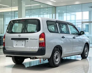 Toyota Succeed SV Premium 2016 Silver