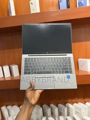 Laptop HP ZBook Firefly G8 16GB Intel Core i5 SSD 256GB
