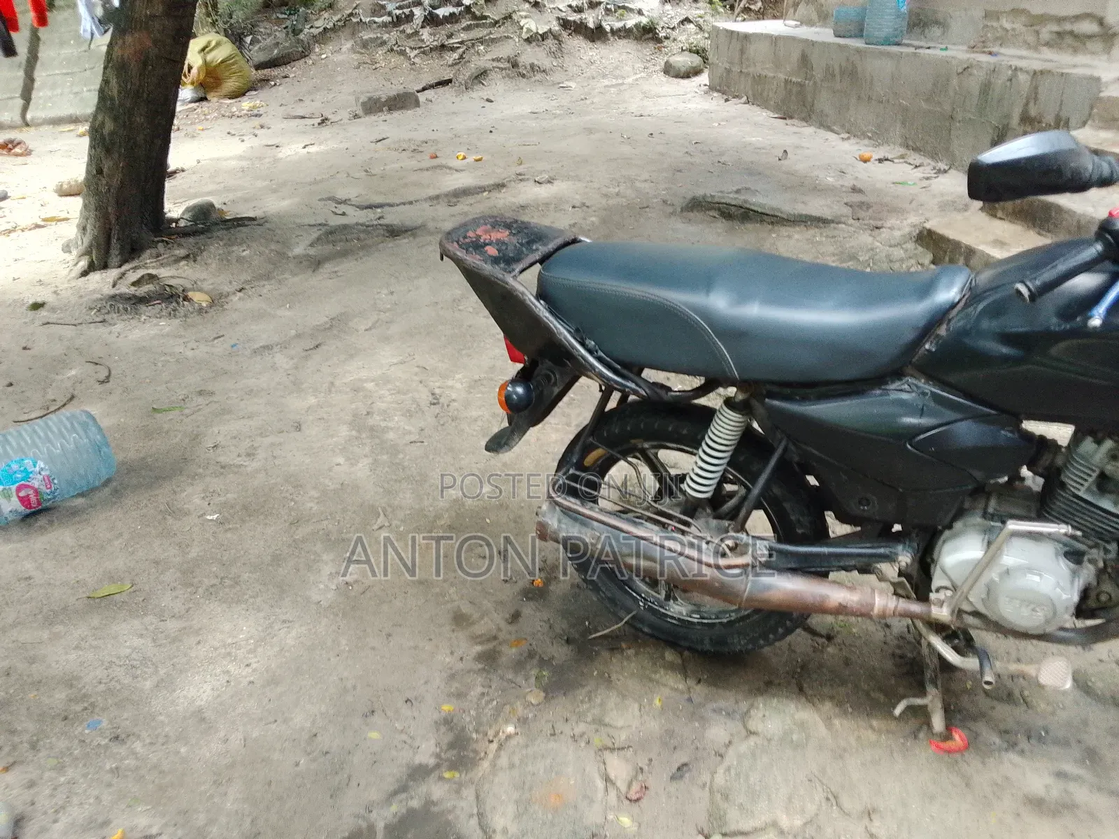 TVS HLX 125 2020 Black