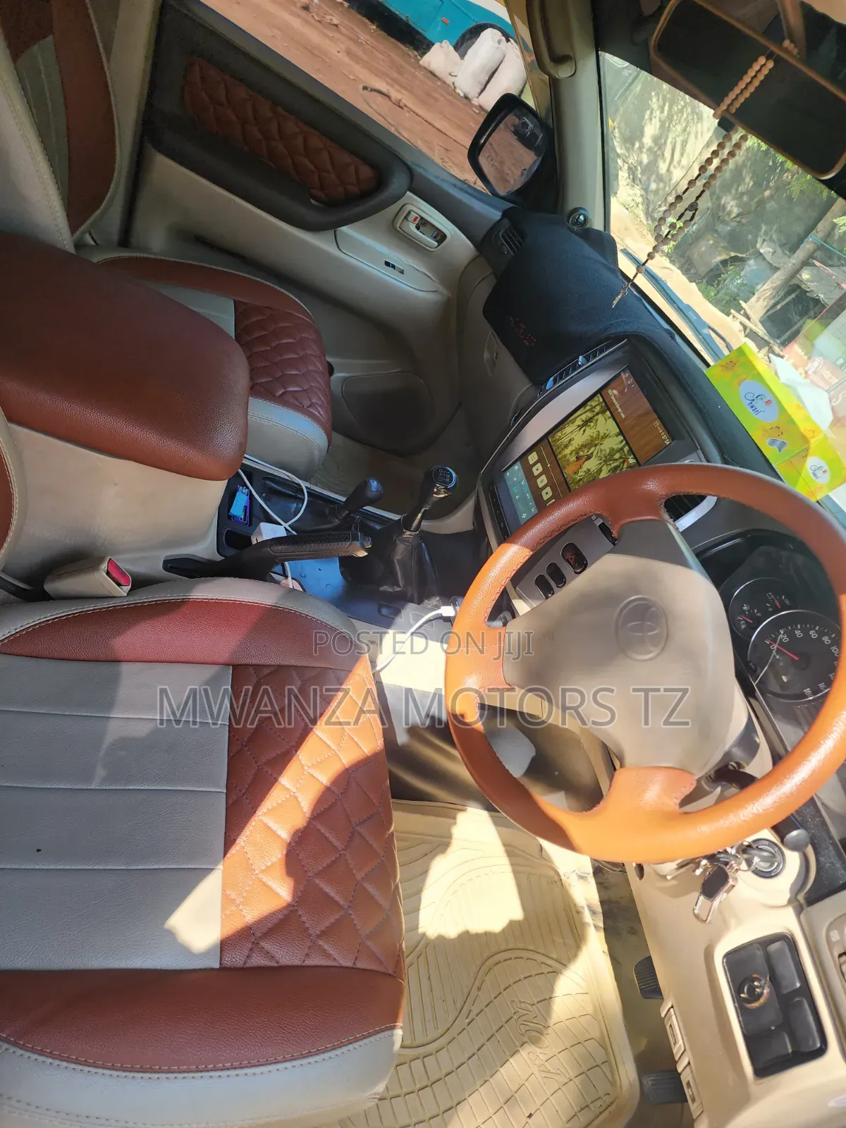 Toyota Land Cruiser 2006 White
