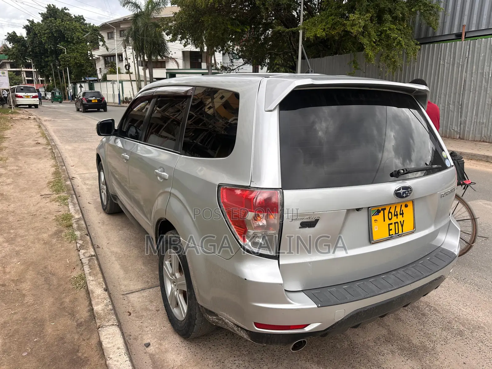 Subaru Forester 2.0D XS 2011 Silver