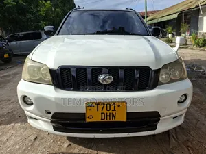 Toyota Kluger 2005 White