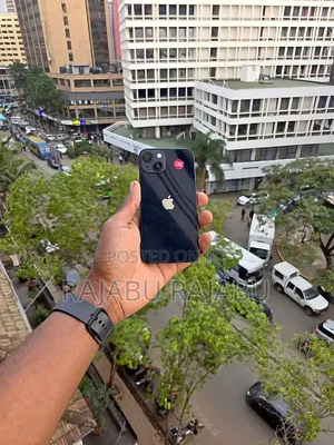 Apple iPhone 13 128 GB Black