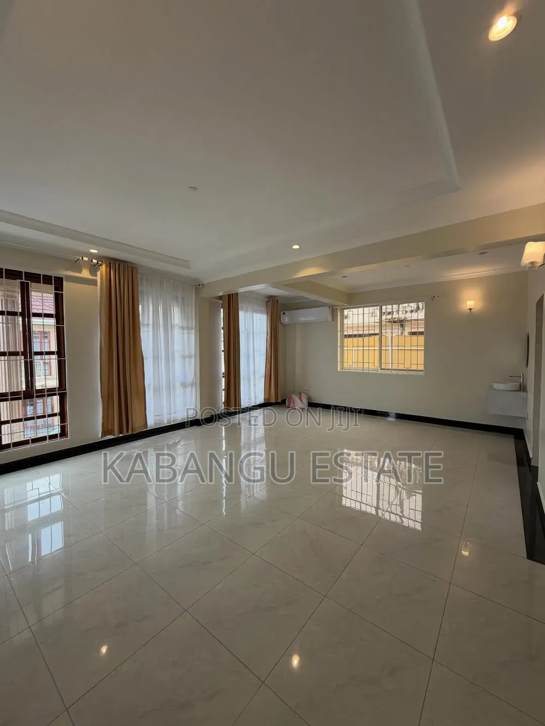 3bdrm Apartment in Msasani for rent