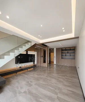 3bdrm Duplex in Oysterbay for rent