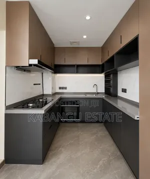3bdrm Duplex in Oysterbay for rent