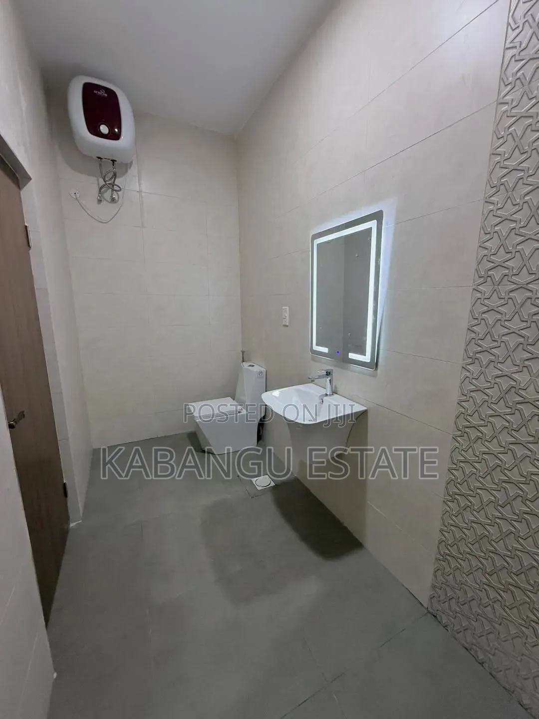3bdrm Apartment in Upanga for rent