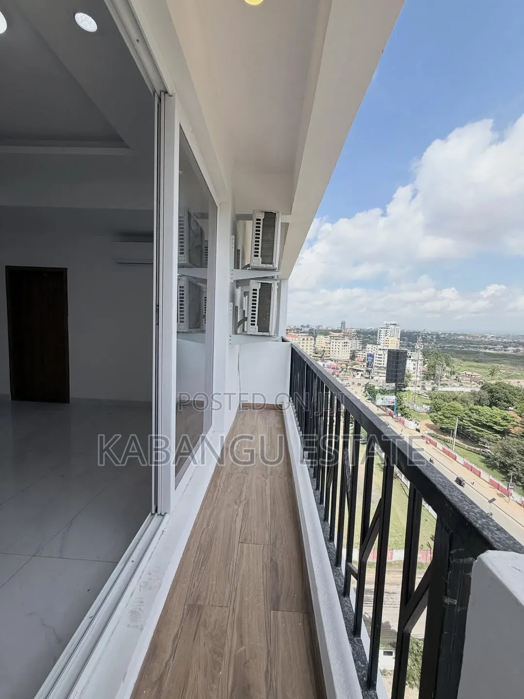3bdrm Apartment in Upanga for rent