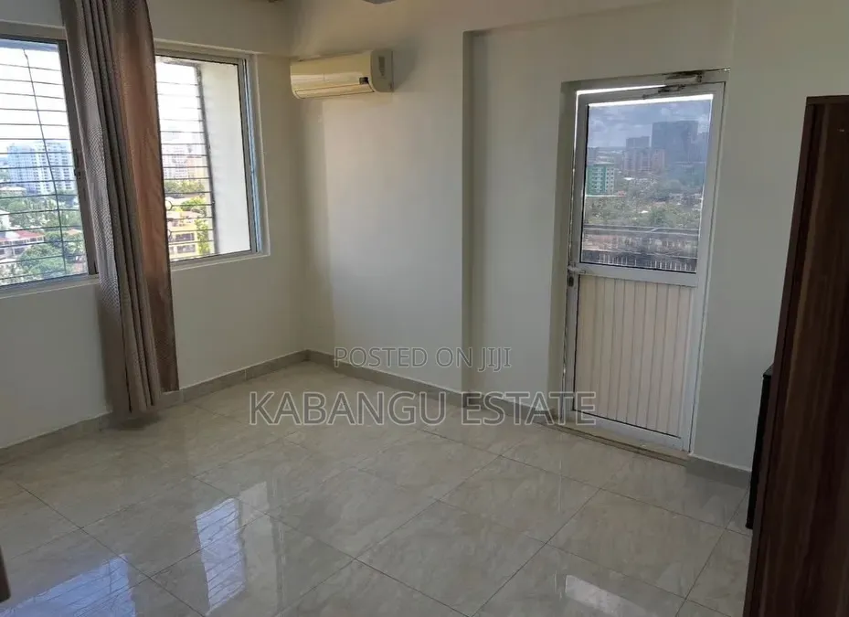 4bdrm Apartment in Upanga Mindu Street for sale