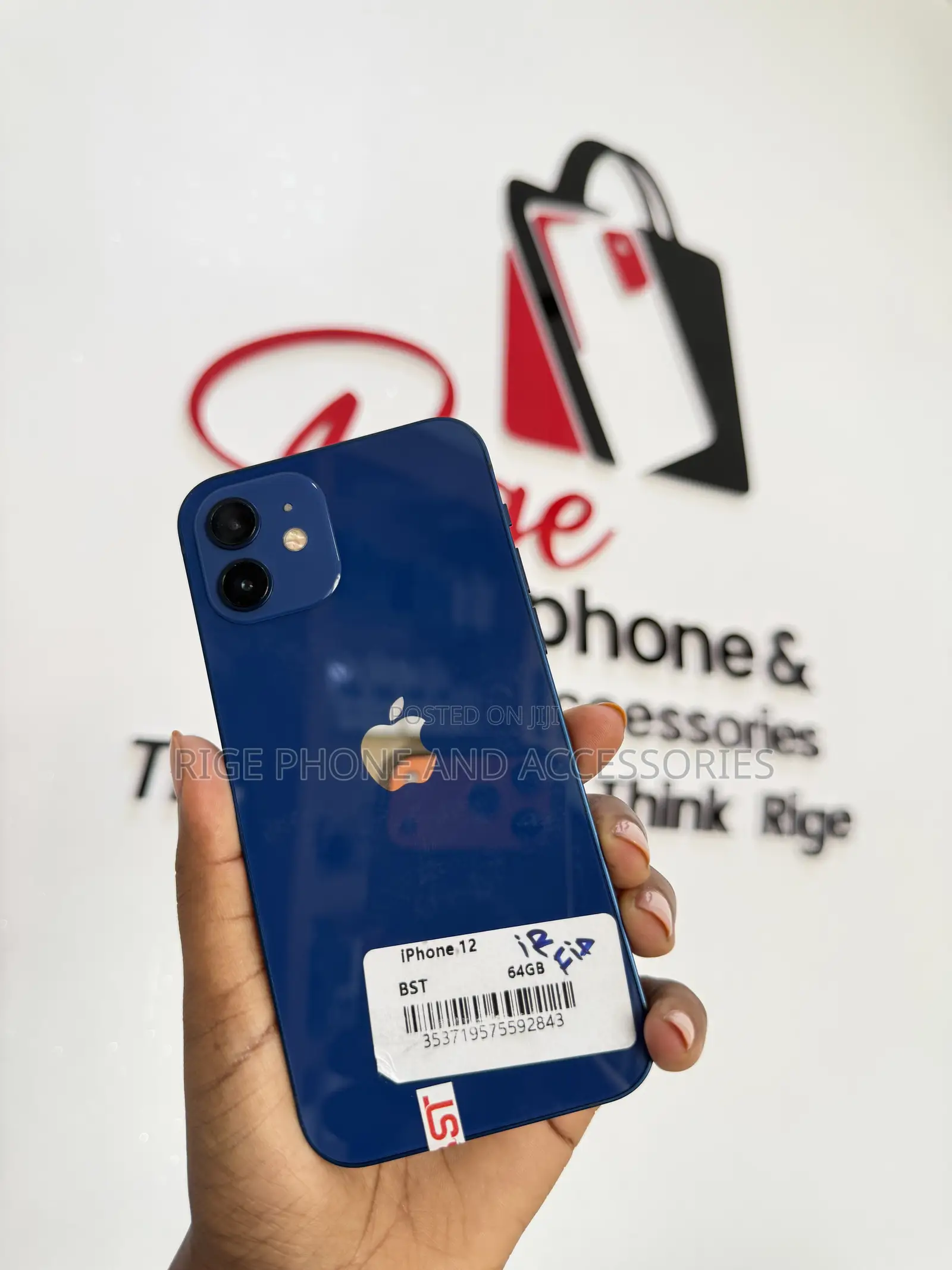 Apple iPhone 12 64 GB Black
