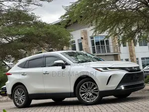 Toyota Harrier 2015 White