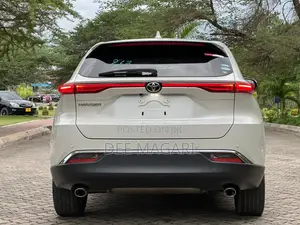 Toyota Harrier 2015 White