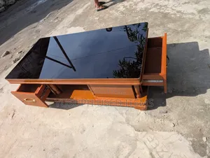 Coffee Table With Mirror Above